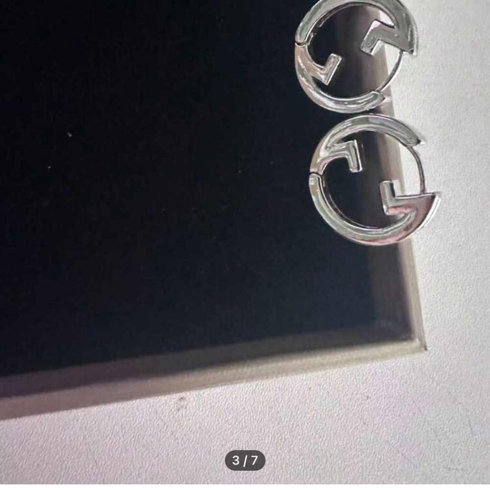 Silver Double G interlocking Logo Earrings - Silver